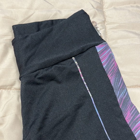 LEGGINGS BLACK SIDE DETAILS - Picture 3 of 4